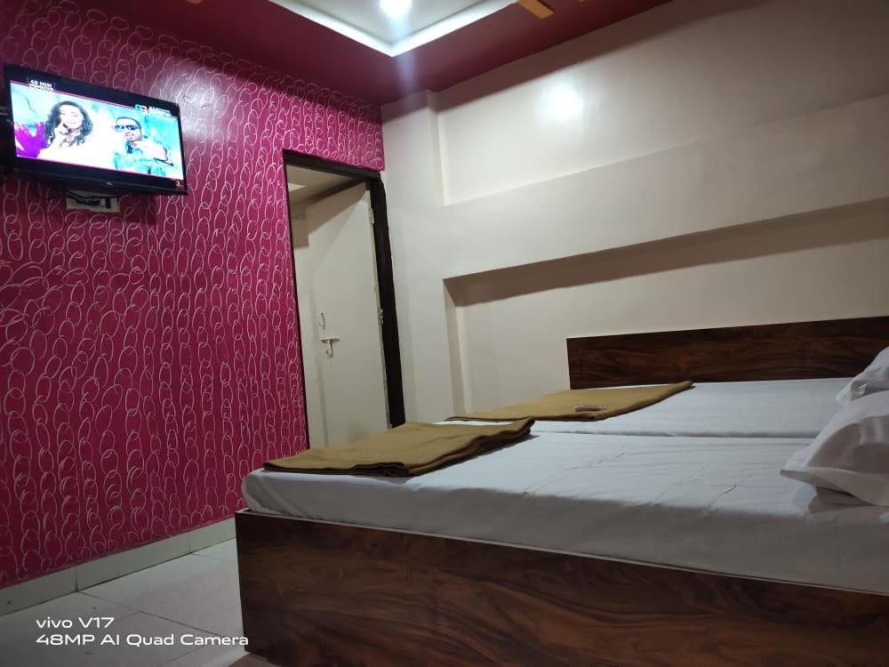 Sai Ganesh Guest House Shirdi Extérieur photo